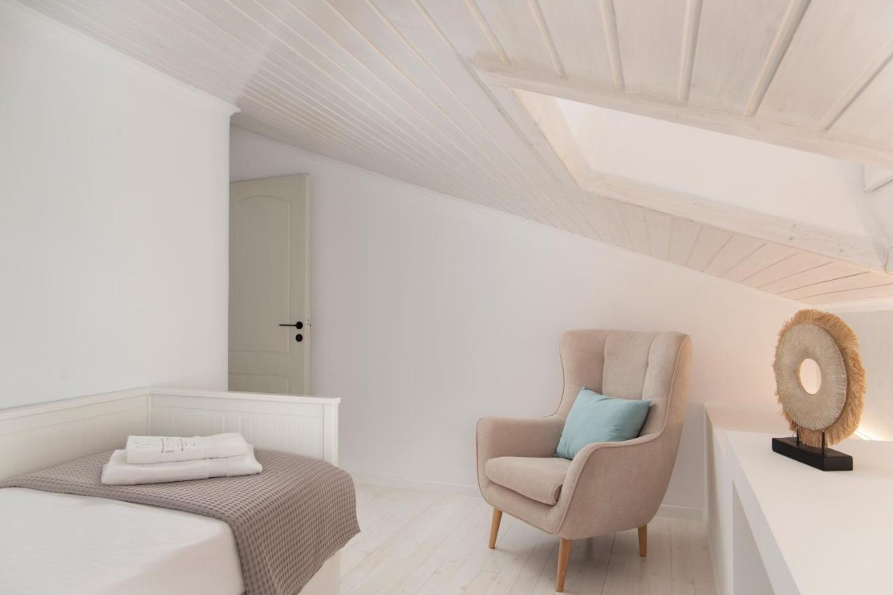 Istion Andros Luxury Suites Dış mekan fotoğraf
